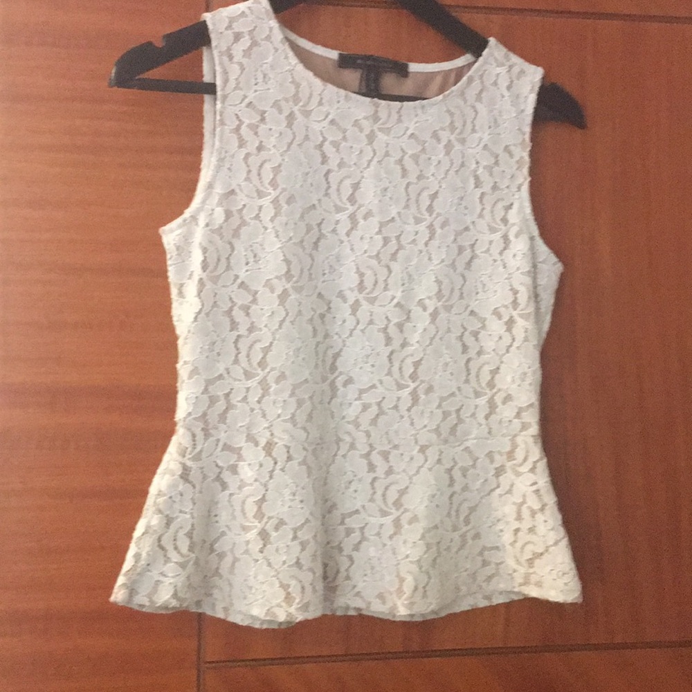 BCBG white lace peplum top brand new size xs.